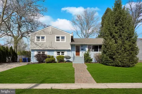 56 Darrah Ln, Lawrence Township, NJ 08648