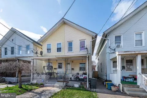 1043 Indiana Ave, Trenton, NJ 08638