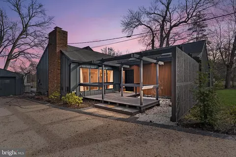 416 Clarksville Rd, Princeton Junction, NJ 08550