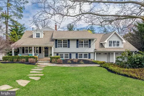 67 Randall Rd, Princeton, NJ 08540