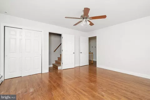Entry Way - 446 Trinity Ave, Hamilton, NJ 08619 photo 8 of 8