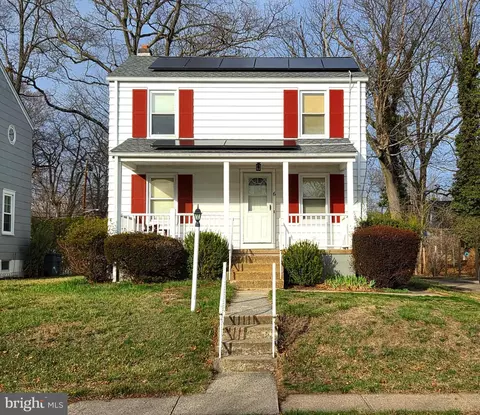 6 Iowana Ave, Ewing, NJ 08638