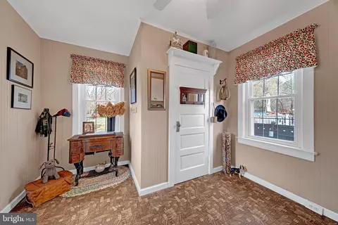 Entry Way - 17 Van Duyn Dr, Ewing, NJ 08618 photo 1 of 2