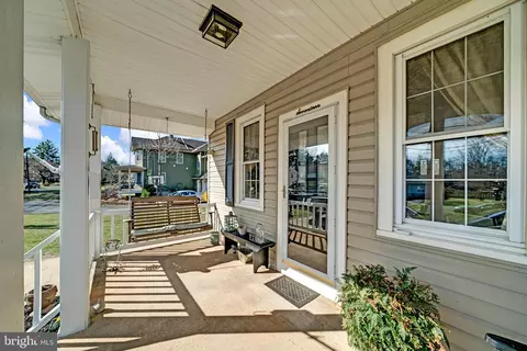 Exterior - 17 Van Duyn Dr, Ewing, NJ 08618 photo 5 of 9