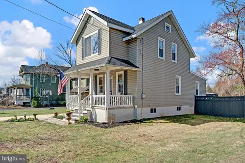 Exterior - 17 Van Duyn Dr, Ewing, NJ 08618 photo 2 of 9