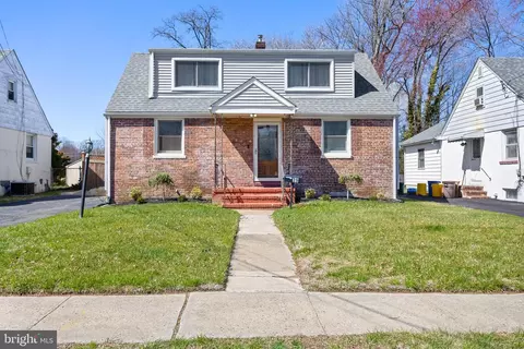 39 Stratford Ave, Ewing, NJ 08618
