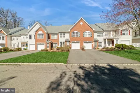 509 Tuxford Ct, Pennington, NJ 08534