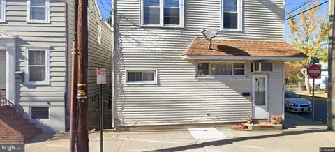 174 Liberty St, Trenton, NJ 08611