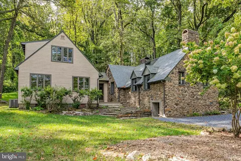 348 Cherry Valley Rd, Princeton, NJ 08540