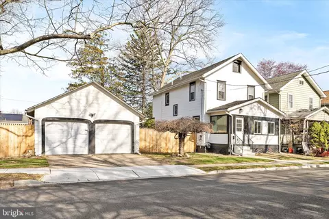 325 Concord Ave, Ewing, NJ 08618