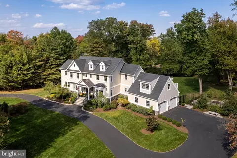 1 Cotswald Ln, Princeton, NJ 08540