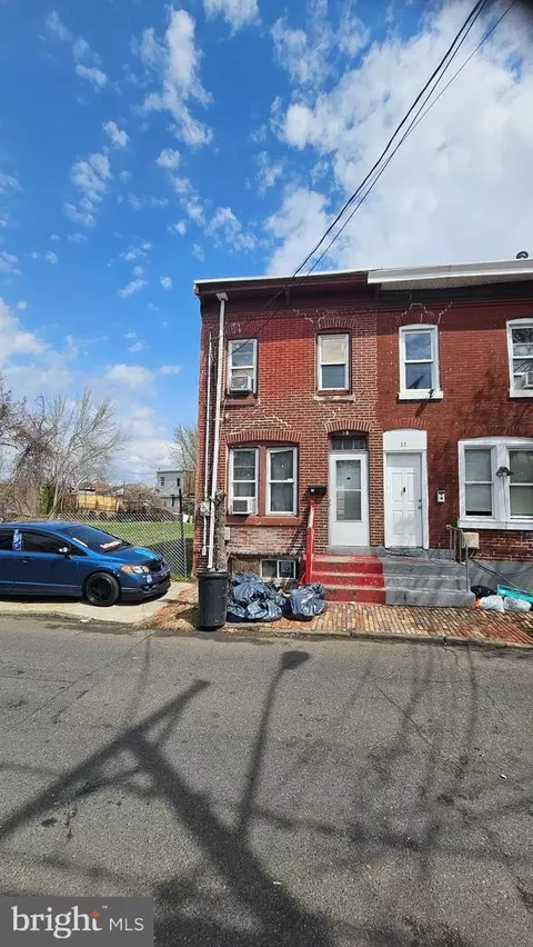 30 Asbury St, Trenton, NJ 08611