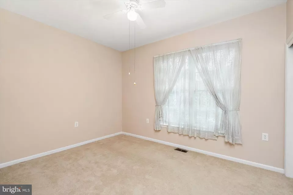  58 Goldfinch Dr, Hamilton, NJ 08690 photo 17