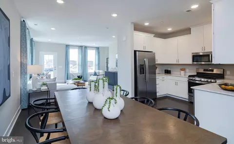 281 Lewis Fisher Dr, Titusville, NJ 08560
