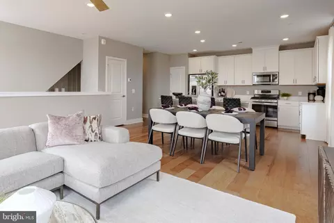 295 Lewis Fisher Dr, Titusville, NJ 08560