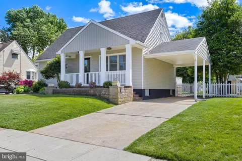 124 Gary Dr, Hamilton, NJ 08690