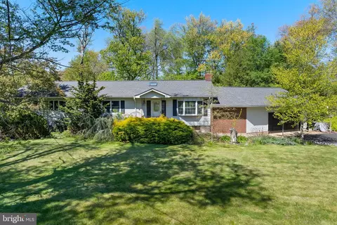 299 Perrineville Rd, Robbinsville, NJ 08691