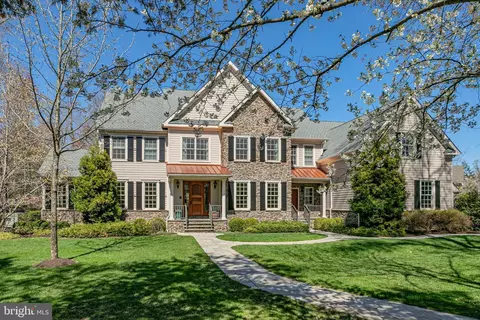 606 Snowden Ln, Princeton, NJ 08540