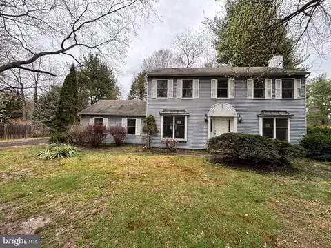 20 Riverview, Ewing, NJ 08628