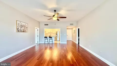1 Markham Rd #2E, Princeton, NJ 08540
