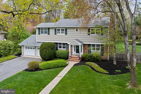 244 Dodds Ln, Princeton, NJ 08540