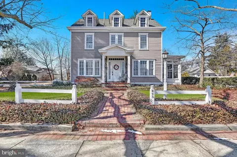 403 W Park Ave, Trenton, NJ 08610