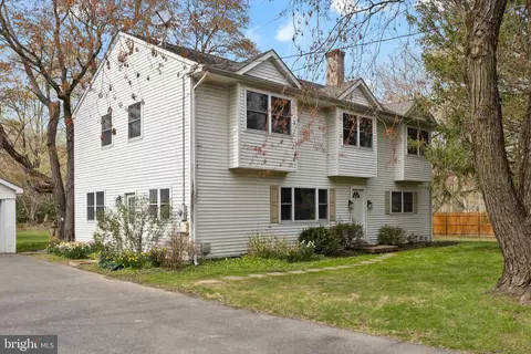 1742 Old Trenton Rd, Princeton Junction, NJ 08550