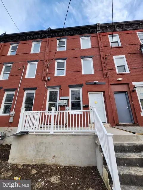 107 Walnut Ave, Trenton, NJ 08609
