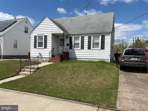 141 Irvington Pl, Hamilton, NJ 08610