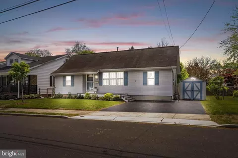 61 Vincent Ave, Hamilton, NJ 08619