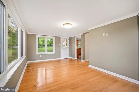 Living - 2115 Pennington, Ewing, NJ 08638 photo 6 of 7