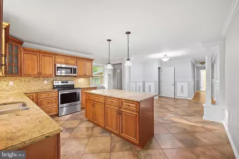 Kitchen - 2115 Pennington, Ewing, NJ 08638 photo 3 of 4