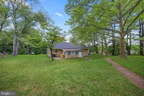 Exterior - 2115 Pennington, Ewing, NJ 08638 photo 3 of 6