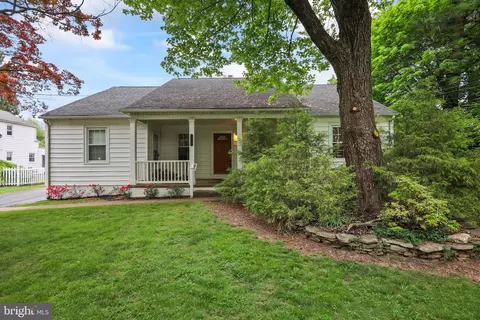 1218 Lower Ferry Rd, Ewing, NJ 08618
