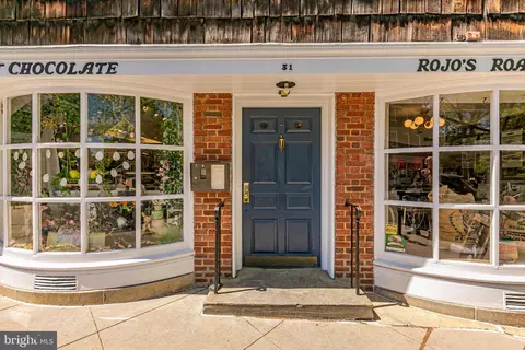 31 Palmer Sq W #A, Princeton, NJ 08542