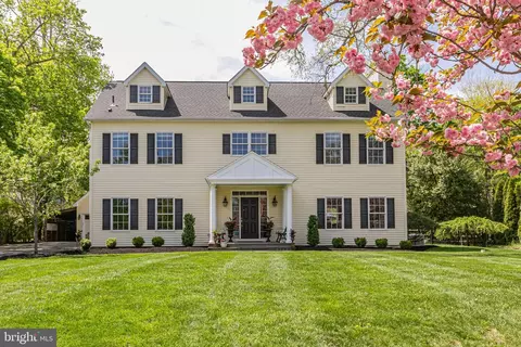 35 Woodside Ln, Princeton, NJ 08540