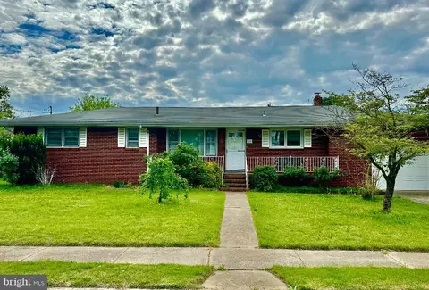 21 June Ave, Hamilton, NJ 08619
