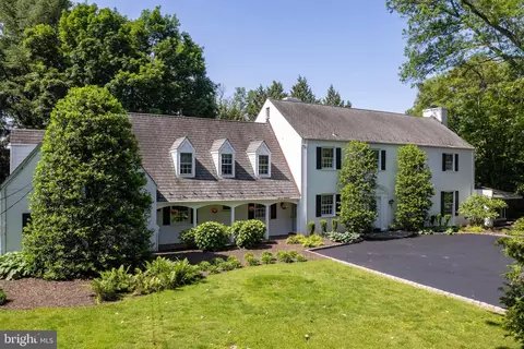 15 W Long Dr, Lawrenceville, NJ 08648