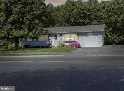 1841 Yardville-hamilton Square Rd, Trenton, NJ 08690