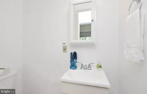 Bath - 13 Dorset Dr, Ewing, NJ 08618 photo 1 of 2