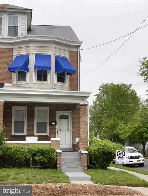 154 Howell St, Trenton, NJ 08610