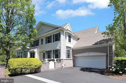 74 Schindler Ct, Lawrence Township, NJ 08648
