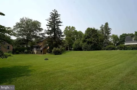 125 Grandview Ave, Hamilton, NJ 08620