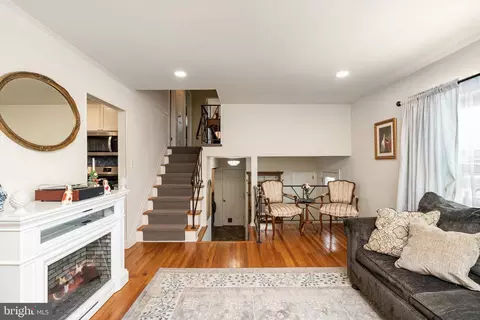 44 Rolling Ln, Hamilton, NJ 08690 photo 6