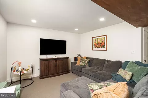 44 Rolling Ln, Hamilton, NJ 08690 photo 25