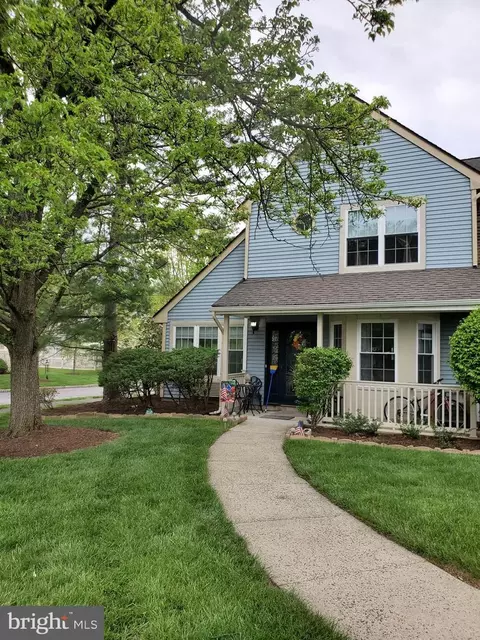 26 Hopkinson Ct, East Windsor, NJ 08520