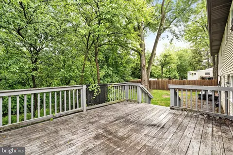 Exterior - 4 Bittersweet Rd, Ewing, NJ 08638 photo 4 of 6
