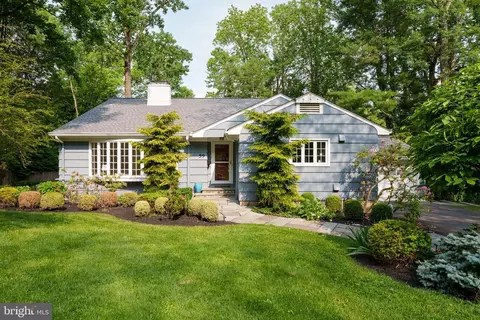59 Woodland Dr, Princeton, NJ 08540