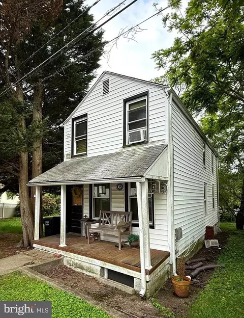 13 Craigie Ave, Lawrence Township, NJ 08648