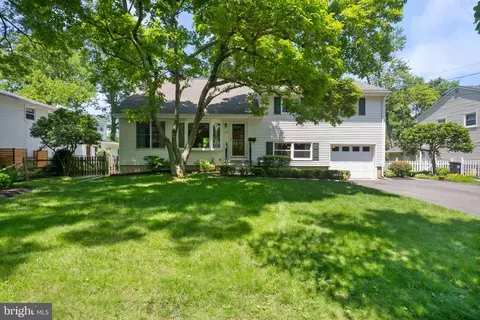 218 Hamilton, Princeton, NJ 08540